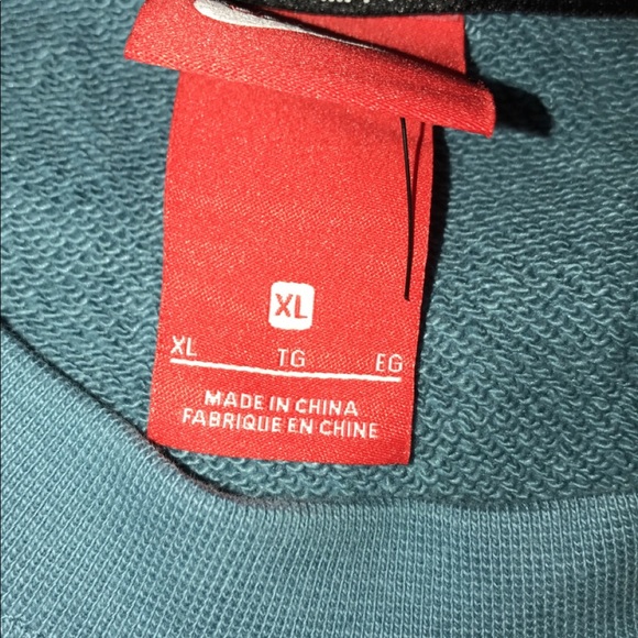 Nike Sweatshirt - Picture 2 of 3